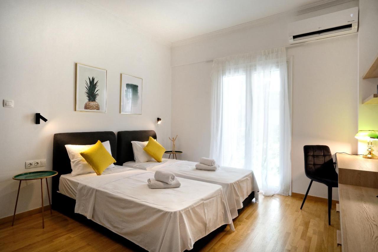 Elegant Big Apartment In Athens Center With Balcony Exterior photo