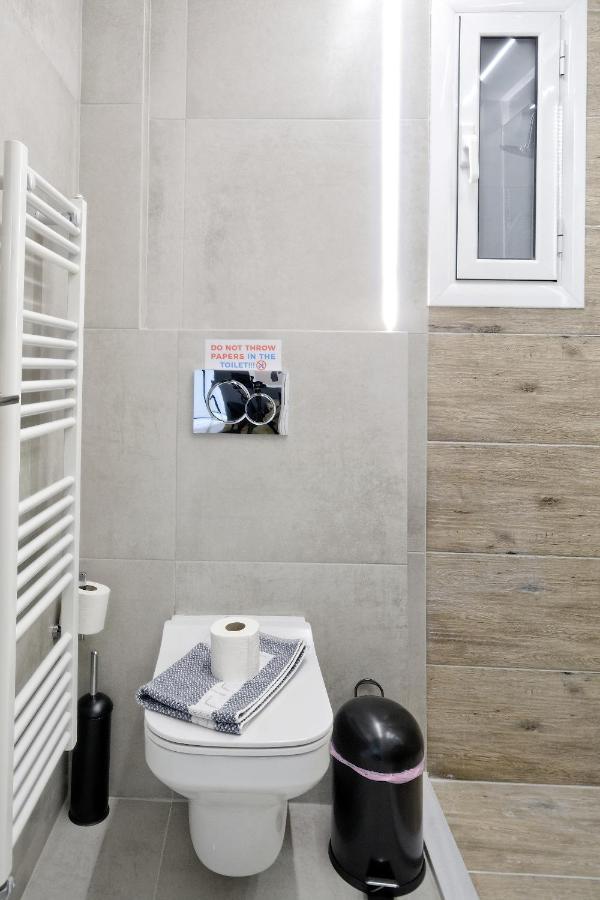Elegant Big Apartment In Athens Center With Balcony Exterior photo